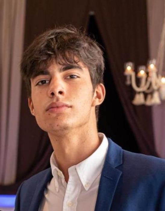 ddef9423-bb5e-4fe0-935f-bec0a2328434